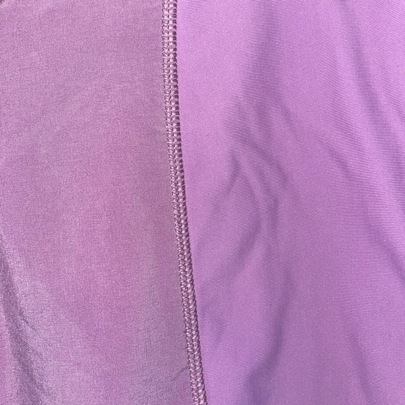 Lululemon Speed Up Shorts - Picture 4 of 4